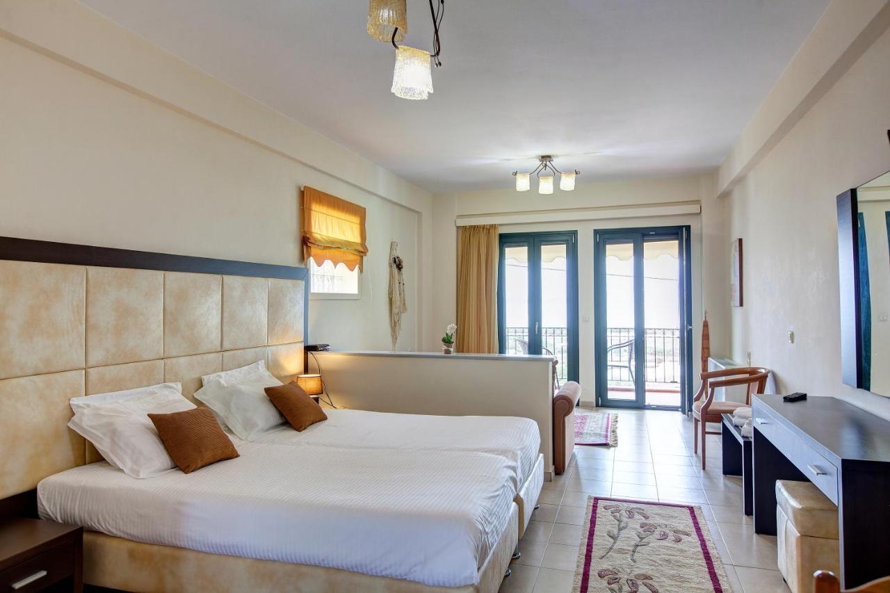 Koronisia Apartments ภายนอก รูปภาพ